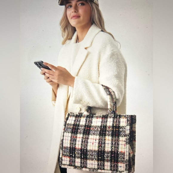 Romy Tweed Tote Bag - Picture 4 of 6